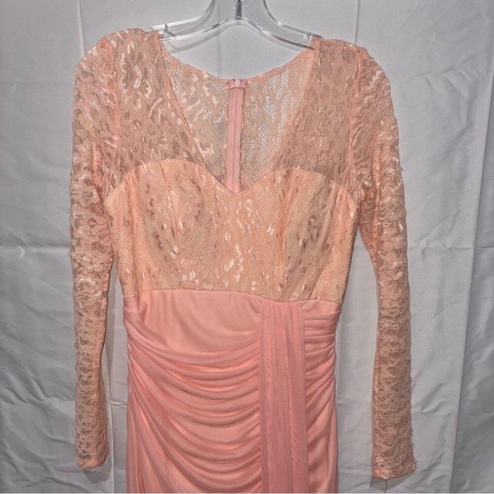 Chic Long Sleeve Lace Dress in Peach